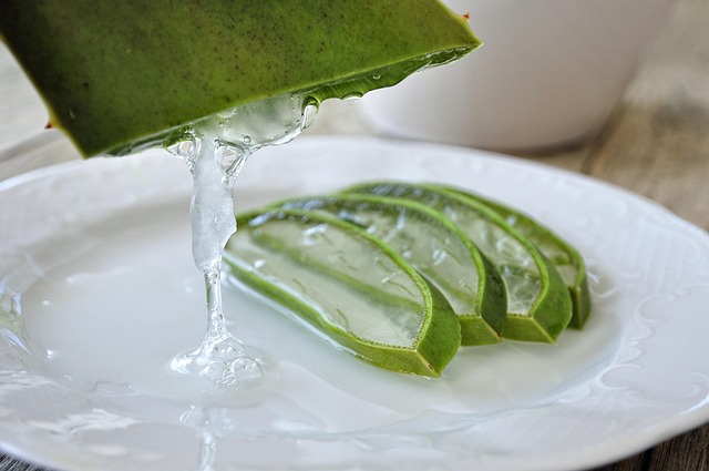 3 Easy DIY Anti-Aging Cream Recipes Using Natural Ingredients