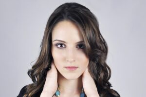 3 Easy DIY Anti-Aging Cream Recipes Using Natural Ingredients